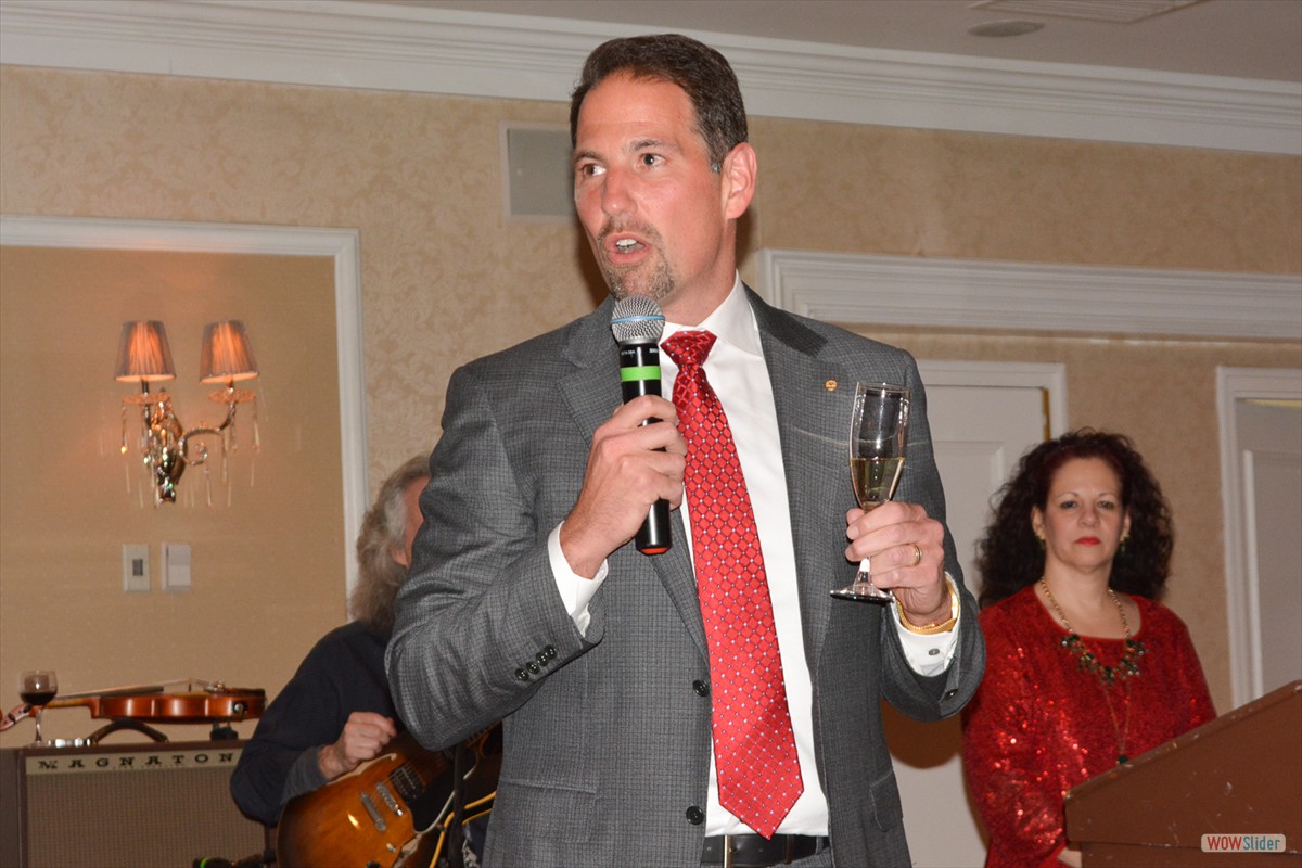 Immediate Past President Sal Zerilli offered a holiday toast